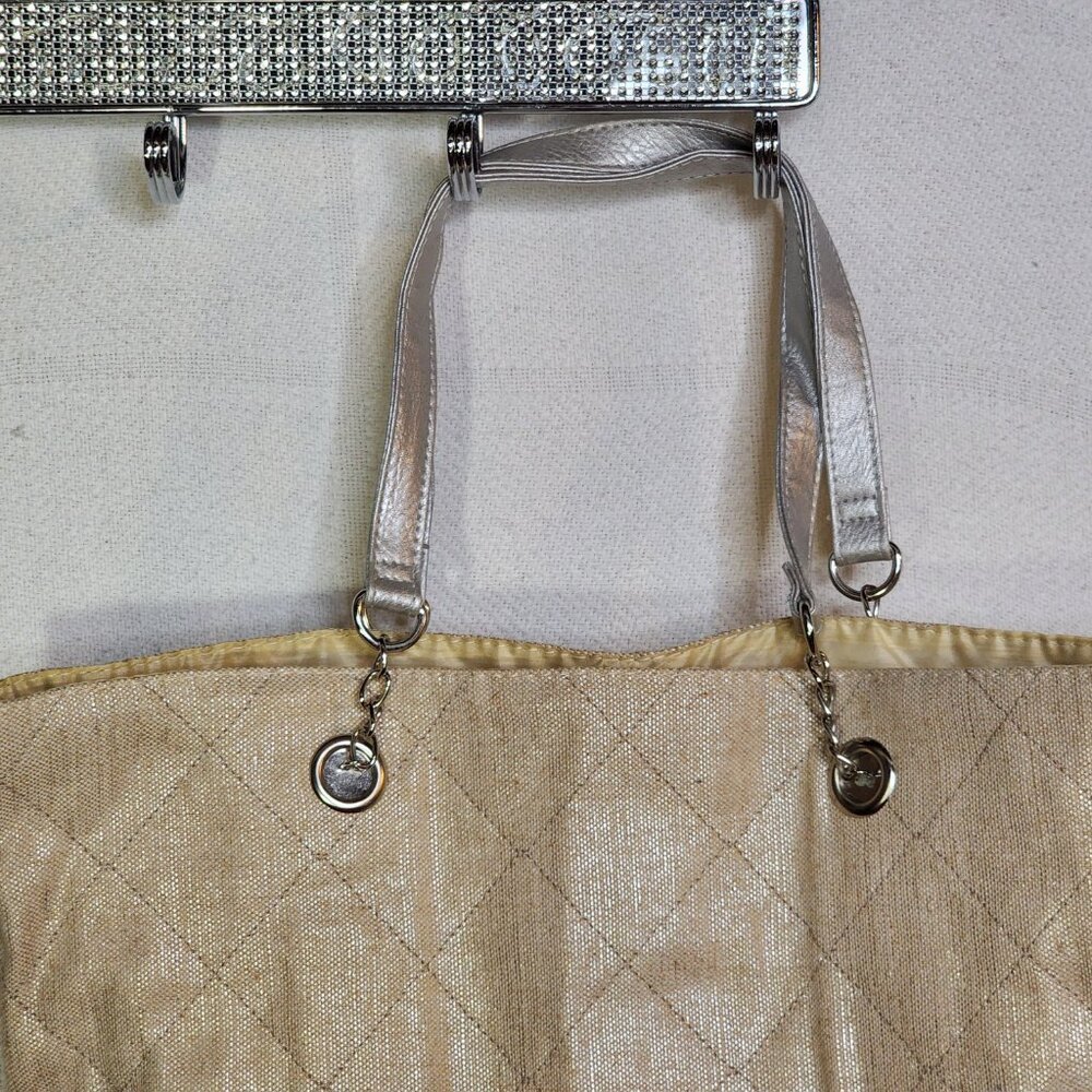 Ulta Beauty Linen Silver PVC Trimmed Poly Lined Quilted Snap Closure Tote Bag - Picture 3 of 16